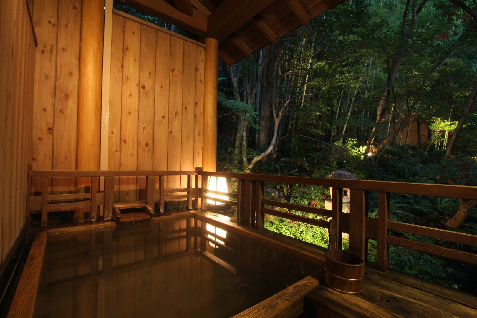 冬の竹ばやしの湯