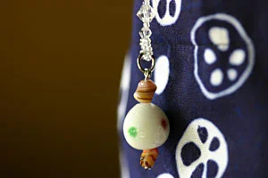 トンボ玉ストラップ